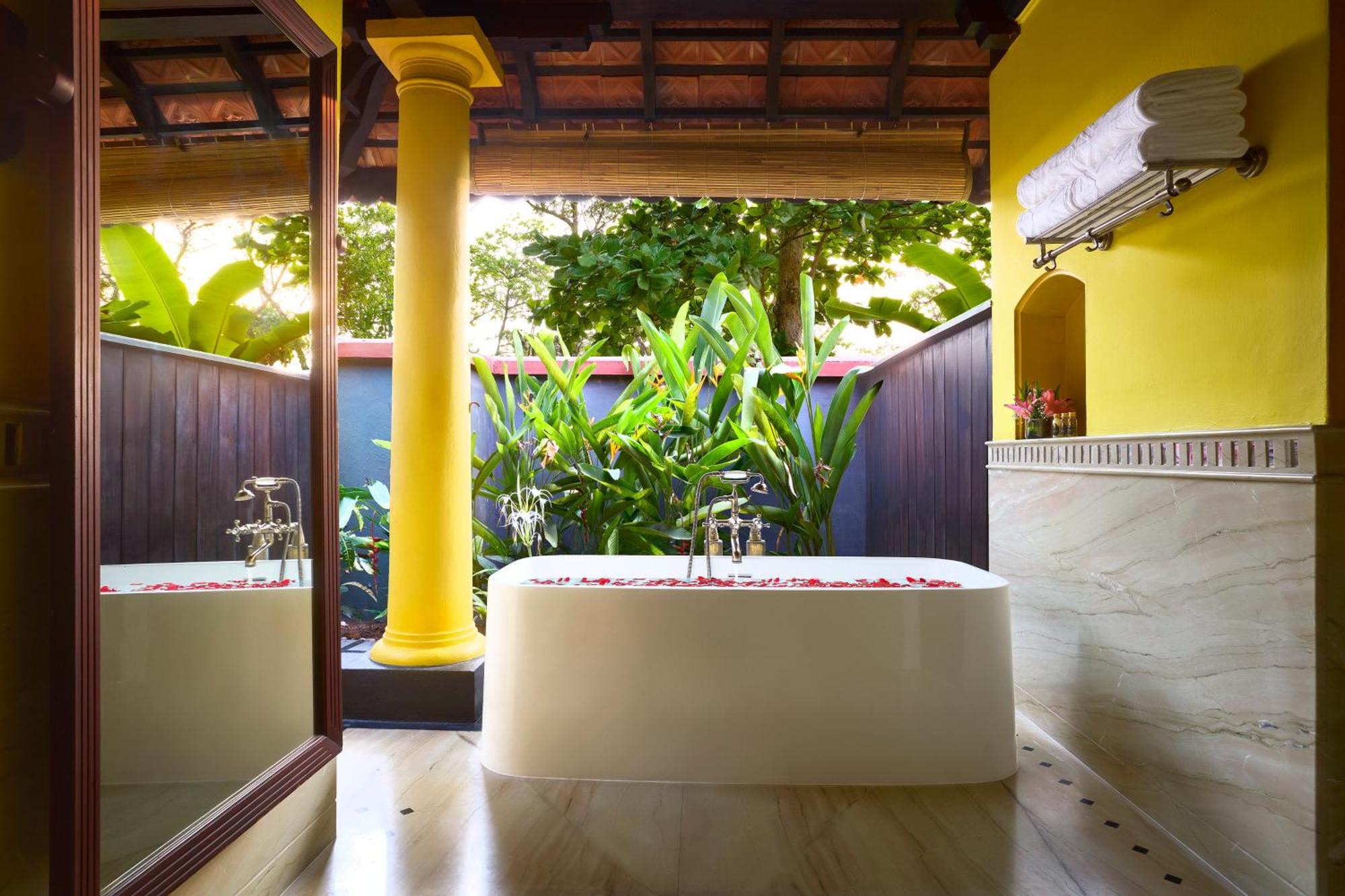 Taj Kumarakom Resort And Spa Kerala Екстер'єр фото